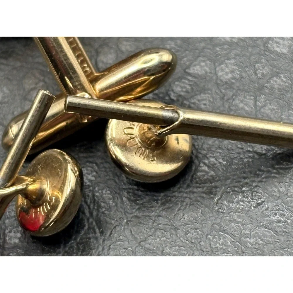 Vintage Swank Deep Red Cabochon Cufflinks Shirt Studs Cuff Buttons Gold Tone Set